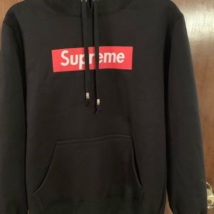 Supreme hoodie
